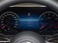 2023款 改款 GLC 260 L 4MATIC 豪华型 7座
