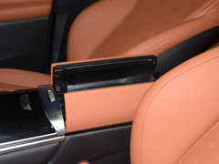 2023款 改款 GLC 260 L 4MATIC 豪华型 7座