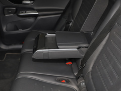 2023款 改款 GLC 260 L 4MATIC 豪华型 7座