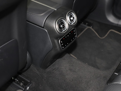 2023款 改款 GLC 260 L 4MATIC 豪华型 7座