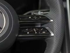 2023款 改款 GLC 260 L 4MATIC 豪华型 7座