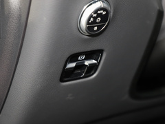 2023款 改款 GLC 260 L 4MATIC 豪华型 7座