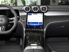 2023款 改款 GLC 260 L 4MATIC 豪华型 7座