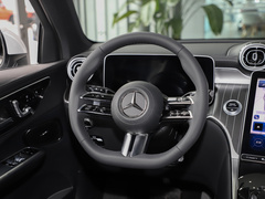 2023款 改款 GLC 260 L 4MATIC 豪华型 7座