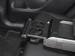 2023款 改款 GLC 260 L 4MATIC 豪华型 7座