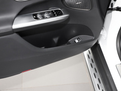 2023款 改款 GLC 260 L 4MATIC 豪华型 7座