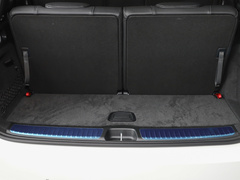 2023款 改款 GLC 260 L 4MATIC 豪华型 7座