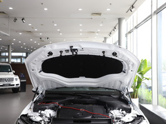 2023款 改款 GLC 260 L 4MATIC 豪华型 7座