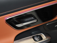 2023款 改款 GLC 300 L 4MATIC 动感型 7座