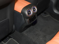 2023款 改款 GLC 300 L 4MATIC 动感型 7座