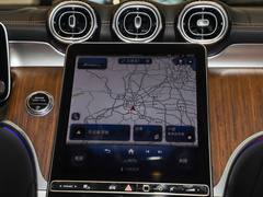 2023款 改款 GLC 300 L 4MATIC 动感型 7座
