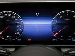 2023款 改款 GLC 300 L 4MATIC 动感型 7座