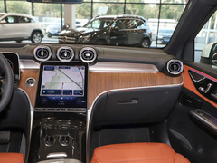 2023款 改款 GLC 300 L 4MATIC 动感型 7座