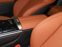 2023款 改款 GLC 300 L 4MATIC 动感型 7座