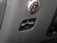 2023款 改款 GLC 300 L 4MATIC 动感型 7座
