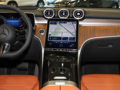 2023款 改款 GLC 300 L 4MATIC 动感型 7座