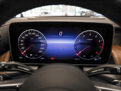 2023款 改款 GLC 300 L 4MATIC 动感型 7座