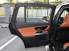2023款 改款 GLC 300 L 4MATIC 豪华型 7座