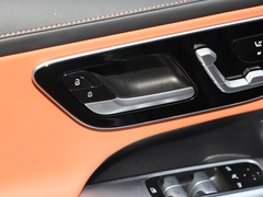 2023款 改款 GLC 300 L 4MATIC 豪华型 7座