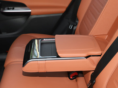 2023款 改款 GLC 300 L 4MATIC 豪华型 7座