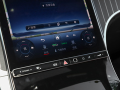 2023款 改款 GLC 300 L 4MATIC 豪华型 7座