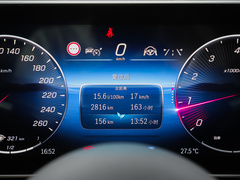 2023款 改款 GLC 300 L 4MATIC 豪华型 7座