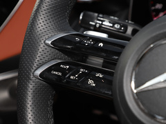 2023款 改款 GLC 300 L 4MATIC 豪华型 7座