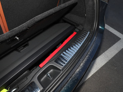 2023款 改款 GLC 300 L 4MATIC 豪华型 7座