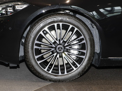 2023款 改款 S 450 e L 插电式混合动力轿车