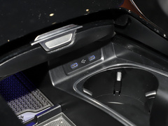 2023款 改款 S 450 e L 插电式混合动力轿车