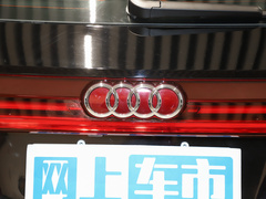 2024款 45 TFSI quattro 齐云型 羽林套装 7座