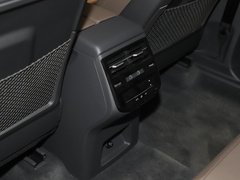 2024款 45 TFSI quattro 齐云型 羽林套装 7座
