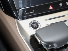 2024款 45 TFSI quattro 齐云型 羽林套装 7座