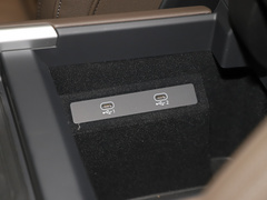 2024款 45 TFSI quattro 齐云型 羽林套装 7座