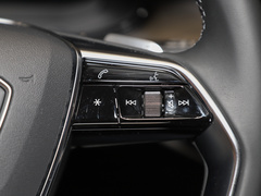 2024款 45 TFSI quattro 齐云型 羽林套装 7座