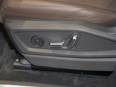 2024款 45 TFSI quattro 齐云型 羽林套装 7座