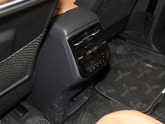 2024款 45 TFSI quattro 齐云型 羽林套装 6座