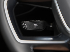 2024款 45 TFSI quattro 齐云型 羽林套装 6座