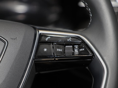 2024款 45 TFSI quattro 齐云型 羽林套装 6座