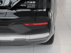 2024款 45 TFSI quattro 齐云型 羽林套装 6座