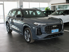 2024款 45 TFSI quattro 齐云型 飞骑套装 7座