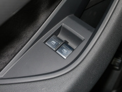 2024款 45 TFSI quattro 齐云型 飞骑套装 7座