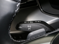 2024款 45 TFSI quattro 齐云型 飞骑套装 7座