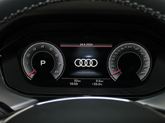 2024款 45 TFSI quattro 齊云型 飛騎套裝 7座