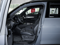 2024款 45 TFSI quattro 齐云型 飞骑套装 7座