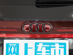 2024款 45 TFSI quattro 黑武士版 7座