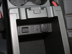 2024款 2.0L 自動兩驅(qū)智雅型
