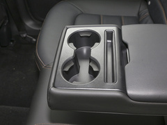2024款 2.0L 自动两驱智雅型