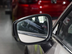 2024款 2.0L 自动两驱智雅型