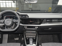 2024款 A3L Limousine 35 TFSI RS套件燃速型